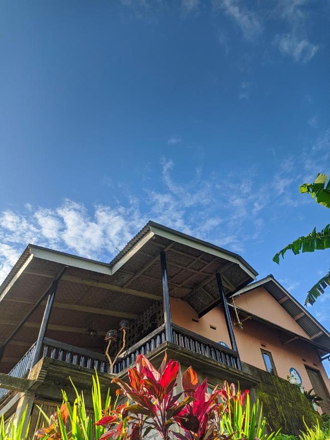 Tetebatu Mountain View Homestay Exteriör bild